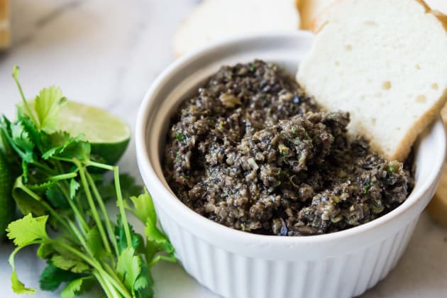 Black Olive Tapenade Recipe - Food Fanatic