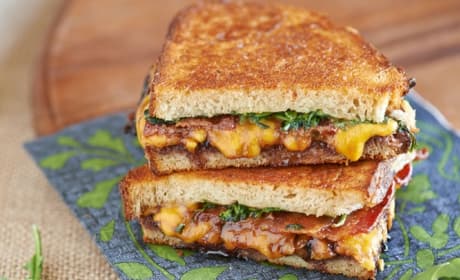 Toaster Oven Grilled Cheese Sandwich Recipe - Food Fanatic