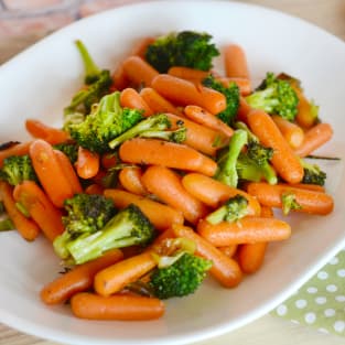 Garlic butter broccoli and carrots photo