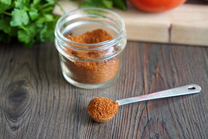 How To Make Homemade Spicy Seasoning Rub