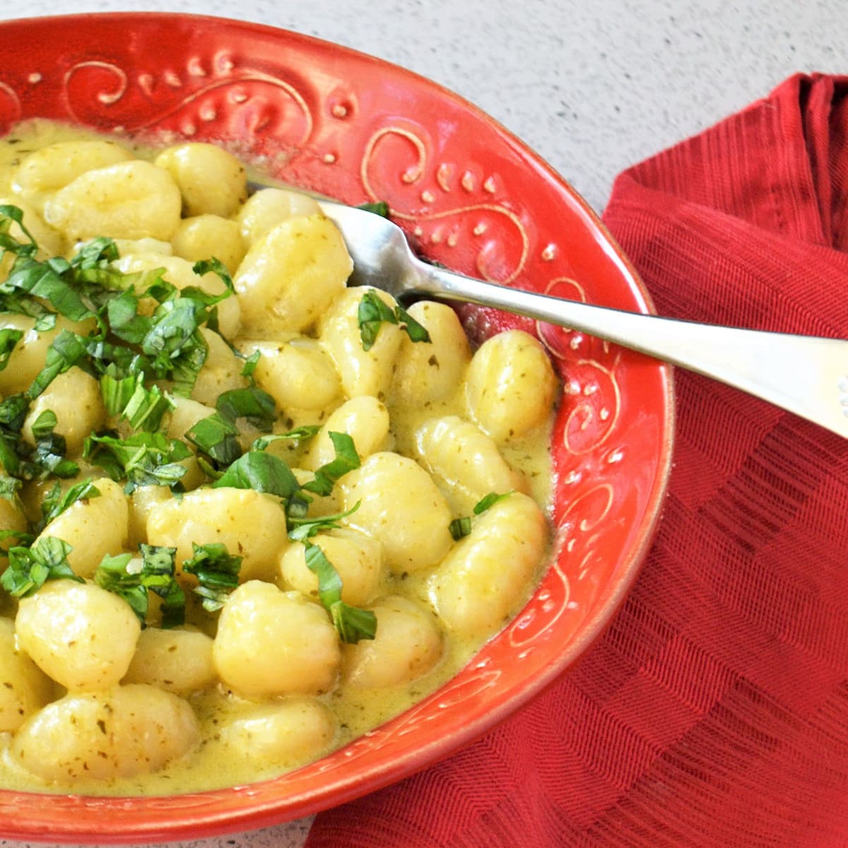 Creamy Pesto Gnocchi Recipe Food Fanatic