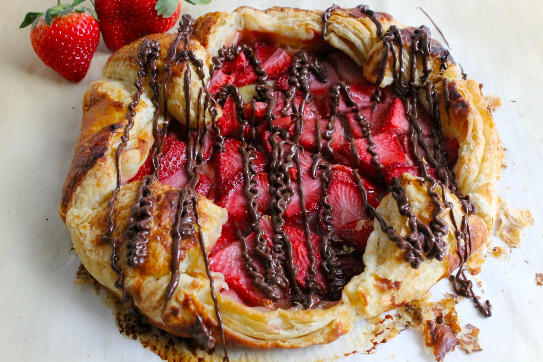 Strawberry Chocolate Galette 🍓🍫 Strawberries and chocolate are alrea