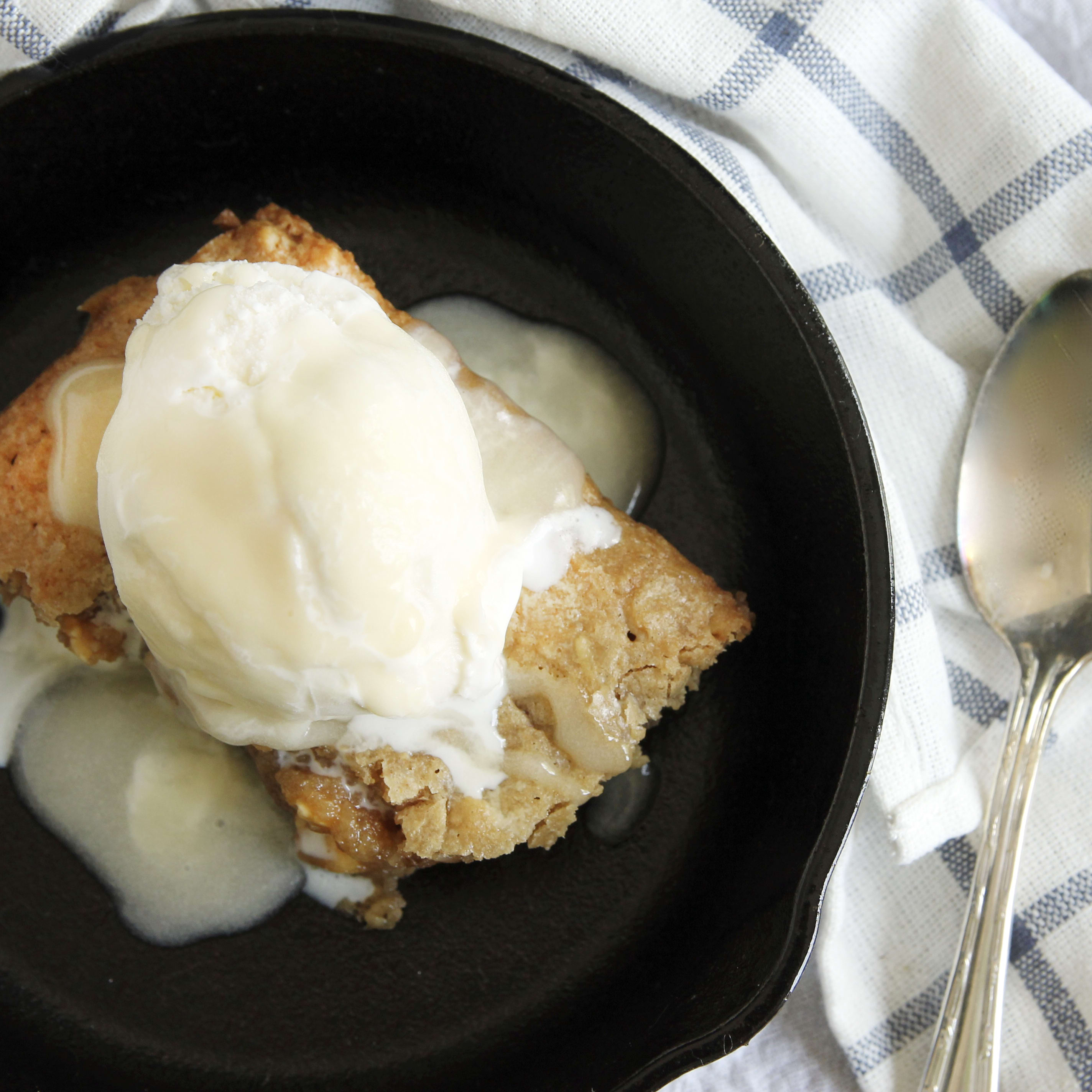Applebee S Blondie Recipe Food Fanatic