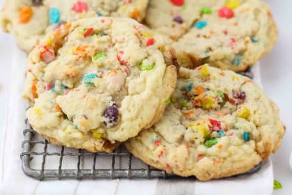 Fruity Pebble Marshmallow Cookies Recipe