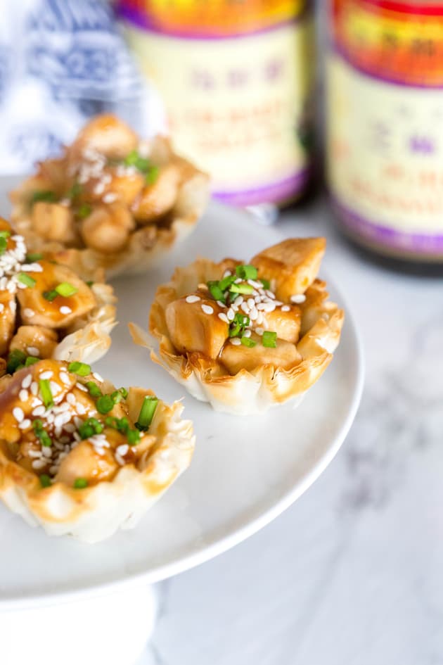 Hoisin Glazed Chicken Cups Pic