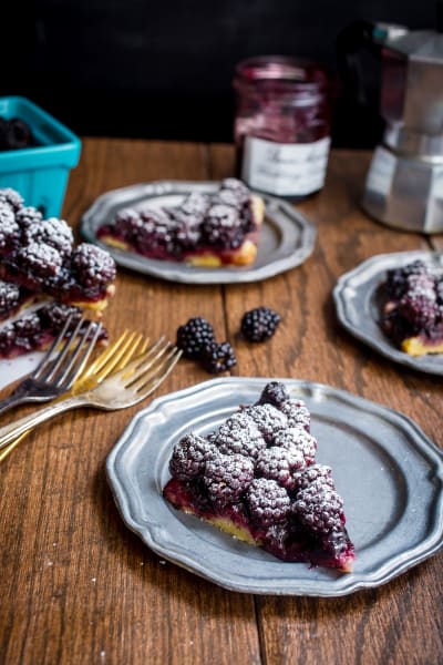 Bourbon Blackberry Jam Bars Recipe Food Fanatic bourbon-blackberry-jam-bars-recipe-food-fanatic