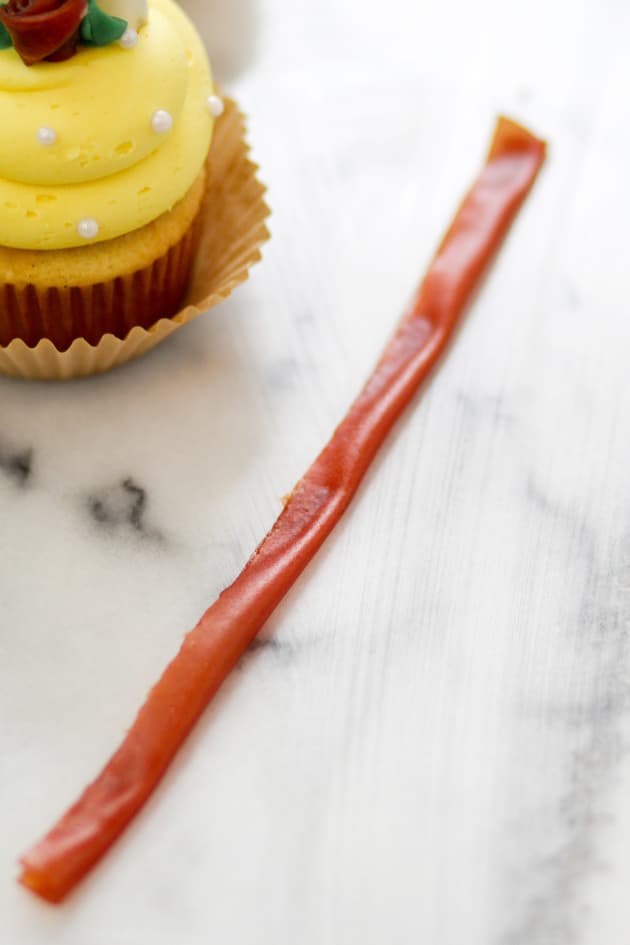 Beauty & the Beast Cupcakes - Food Fanatic