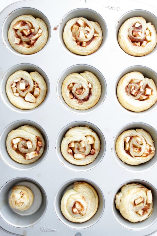 Apple Pie Cinnamon Rolls Picture