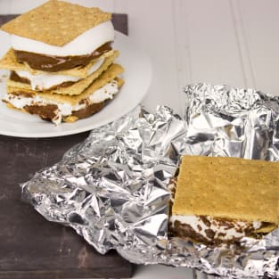 Grilled smores photo