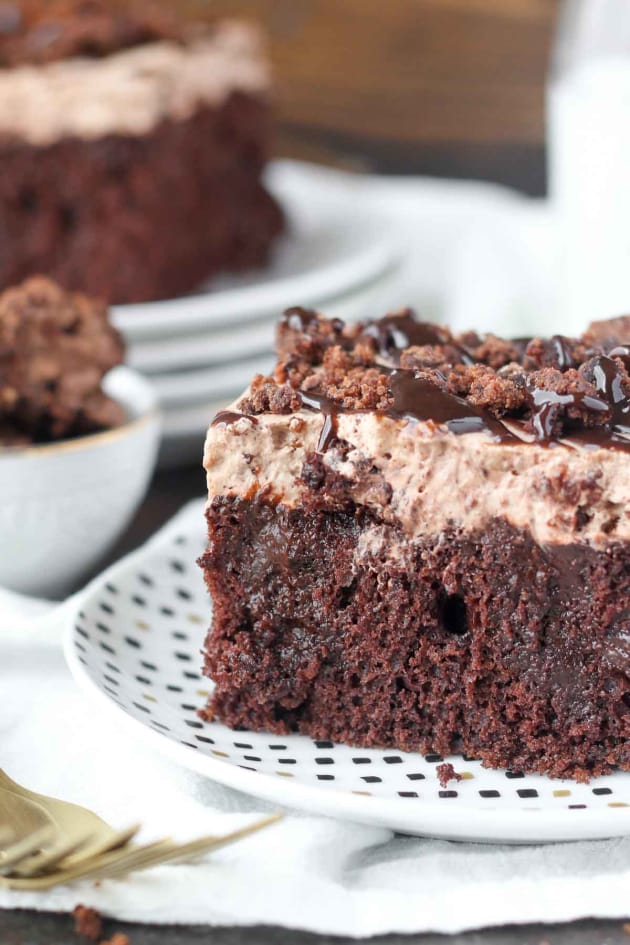 Brownie Batter Poke Cake Picture