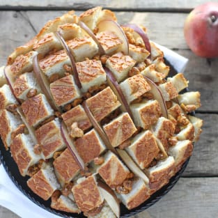 Brie pear and walnut pull apart bread photo