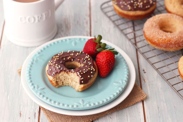 File 1 Baked Buttermilk Donuts