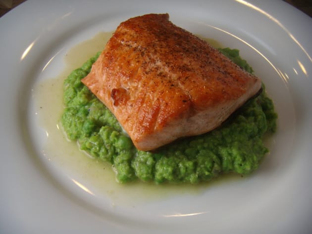 Easy Salmon Recipe - Food Fanatic