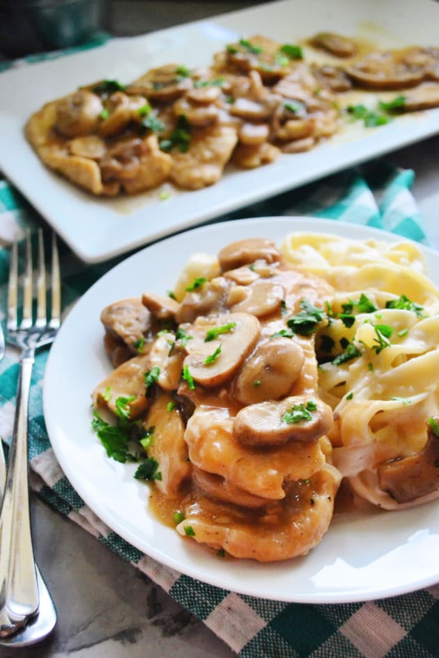 Instant Pot Chicken Marsala Recipe - Food Fanatic