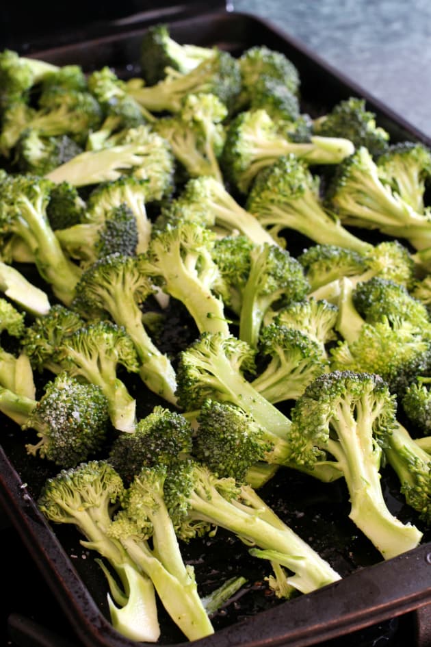 Roasted Broccoli with Buttery Bread Crumbs Picture