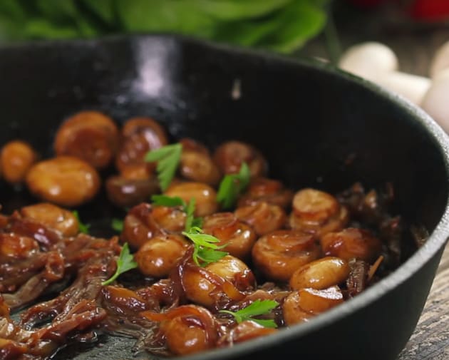 Sautéed Mushrooms with Caramelized Onion