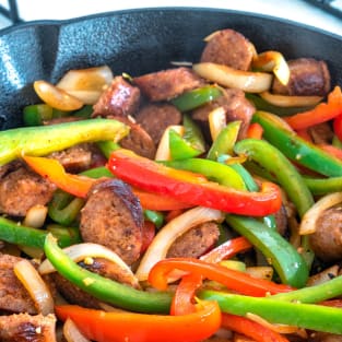 Easy sausage and peppers pasta photo