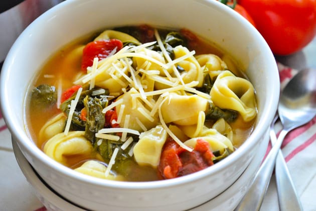Instant Pot Tortellini Soup with Spinach Recipe - Food Fanatic
