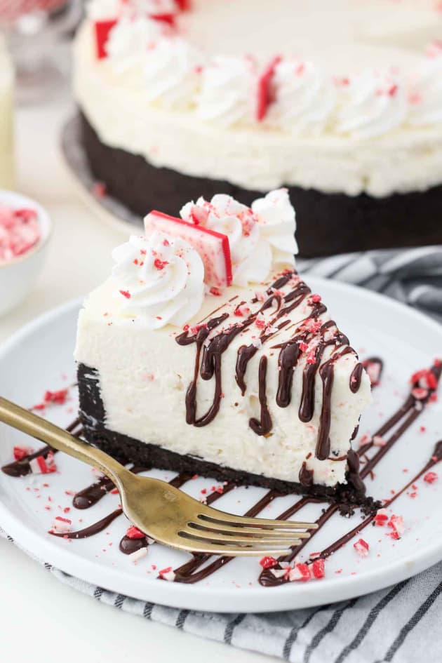 White Chocolate Peppermint Cheesecake Recipe - Food Fanatic