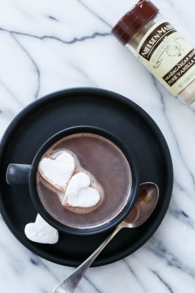 File 1 Salted Vanilla Hot Chocolate
