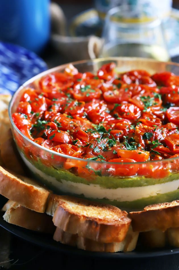 Avocado Ricotta Tomato Pesto Layer Dip Recipe - Food Fanatic