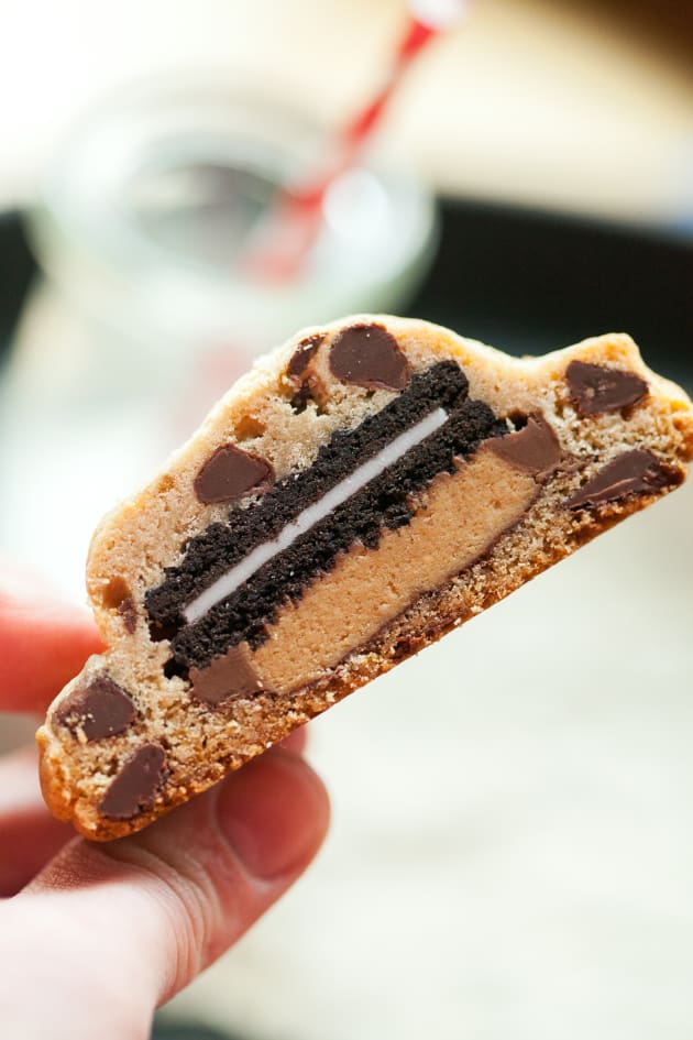 Super Stuffed Chocolate Chip Cookies Picture
