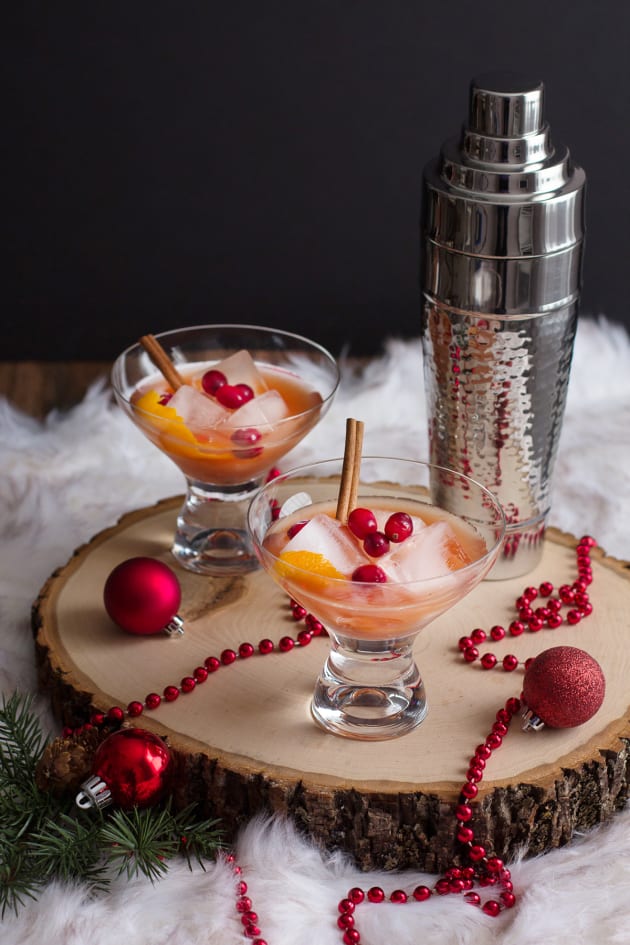 Spiced Cranberry Rum Old Fashioned - Food Fanatic