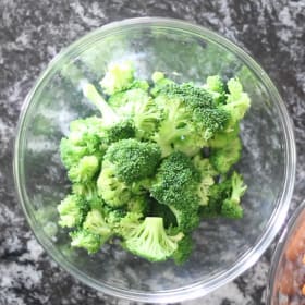 How to Cook Broccoli on the Stove