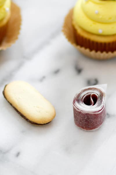 Beauty & the Beast Cupcakes How-To Photo