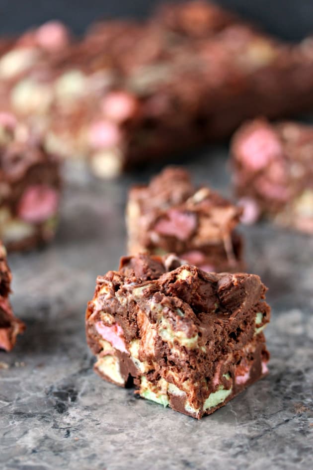Chocolate Marshmallow Bars - Food Fanatic