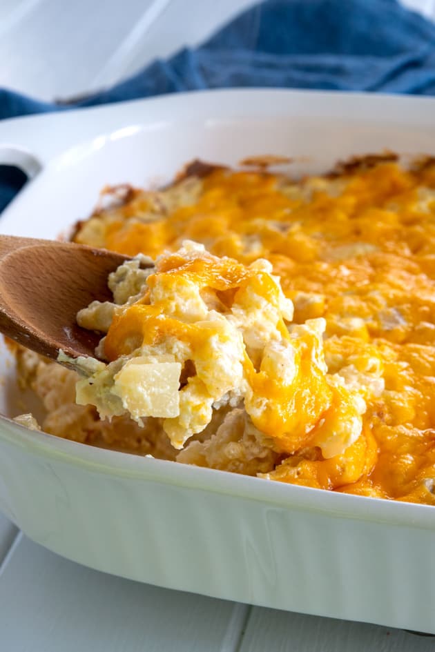 Cheesy Hashbrown Potato Casserole Recipe - Food Fanatic