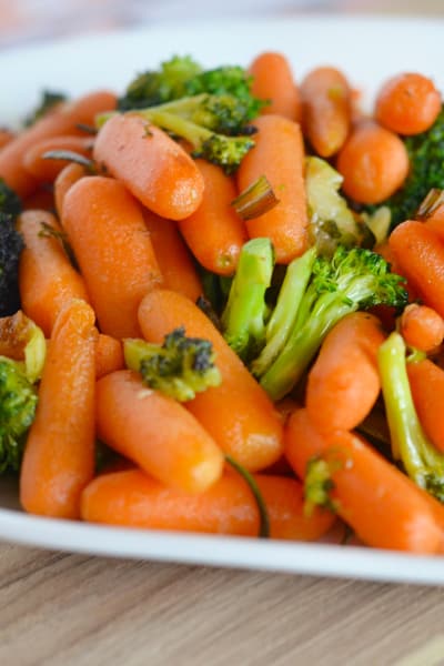 Garlic Butter Broccoli and Carrots Picture