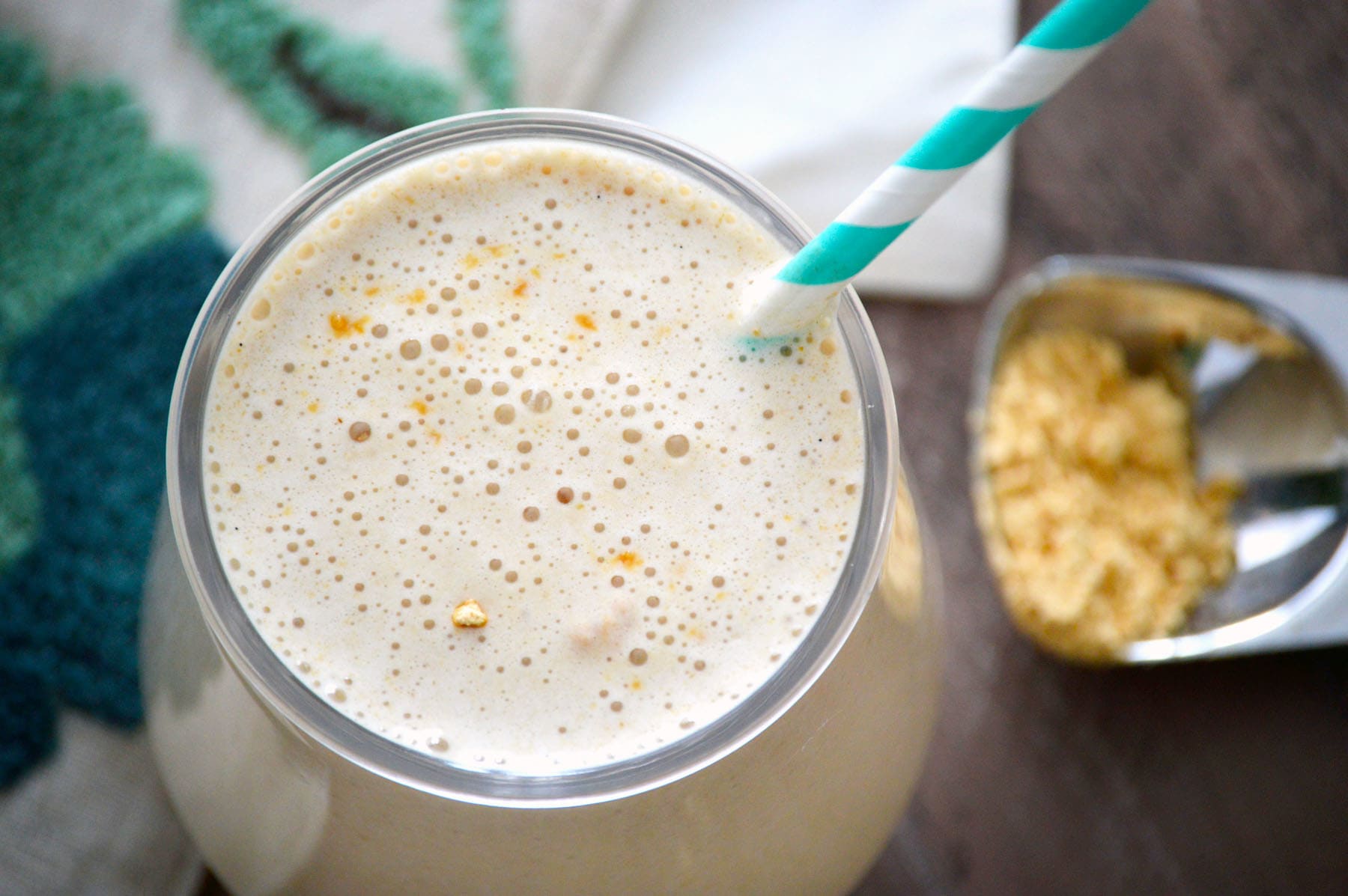 Oatmeal Banana Peanut Butter Smoothie Recipe - Food Fanatic