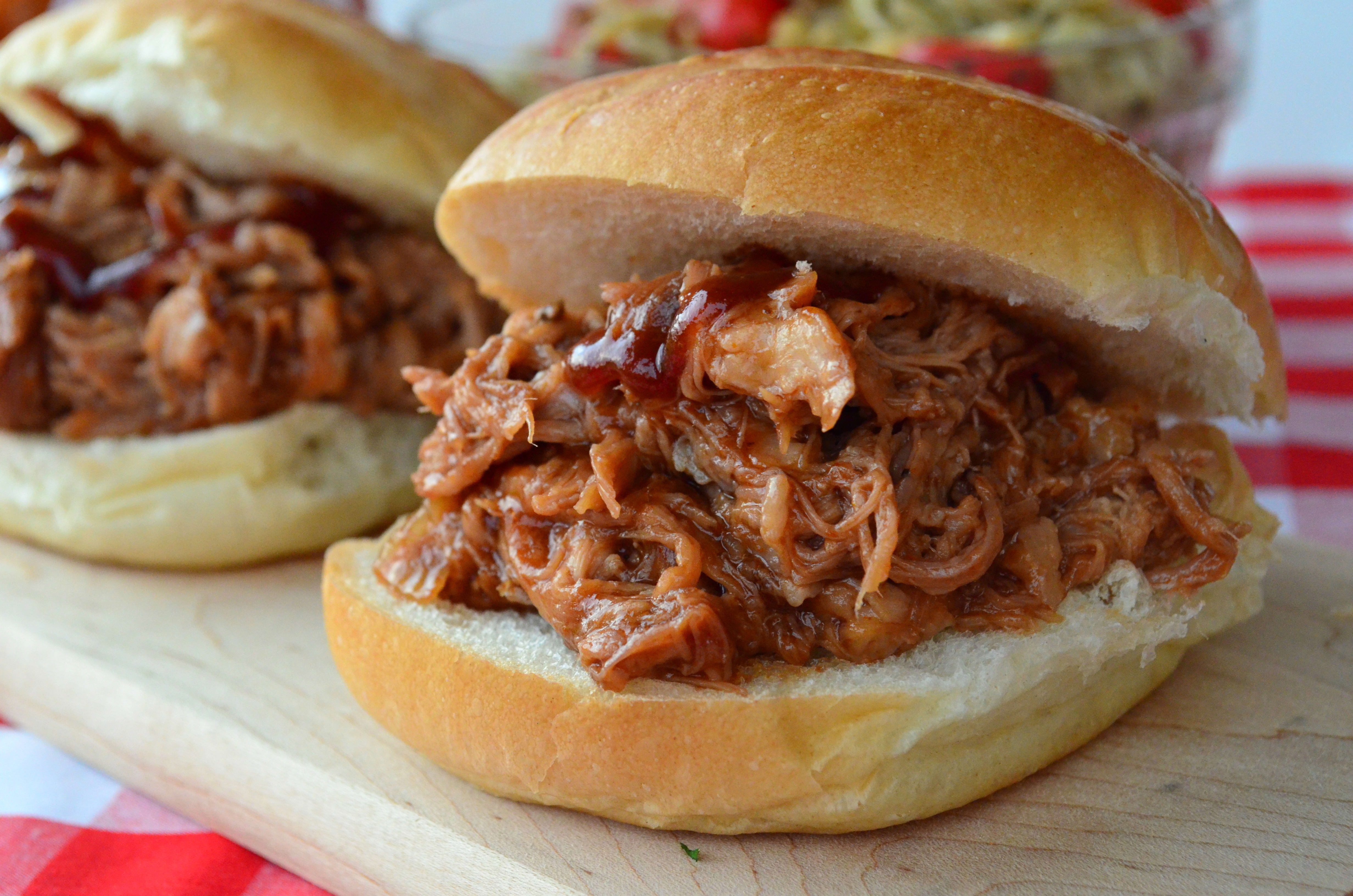 BBQ Pulled Pork Sandwiches {Slow Cooker}