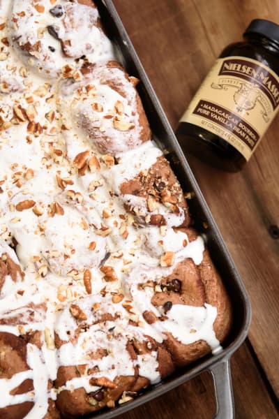Chocolate Pecan Cinnamon Rolls Recipe - Food Fanatic