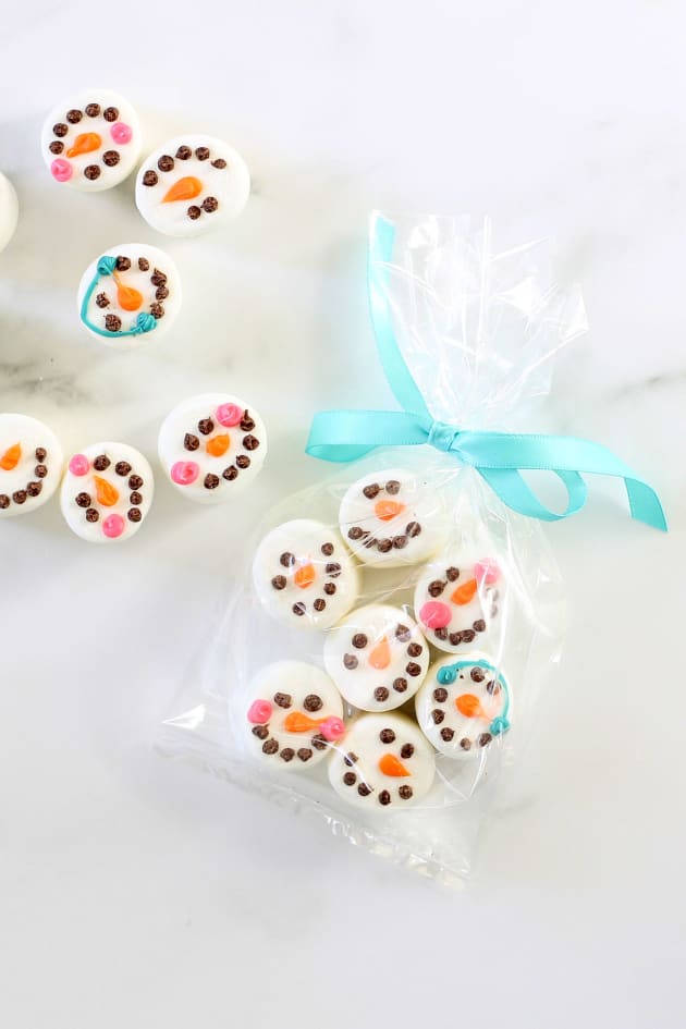 Homemade Williams-Sonoma Marshmallow Snowmen Recipe - Food Fanatic