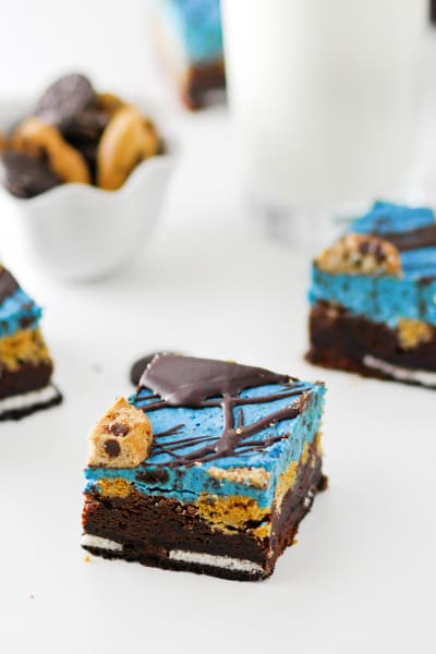 Cookie Monster Brownies Pic