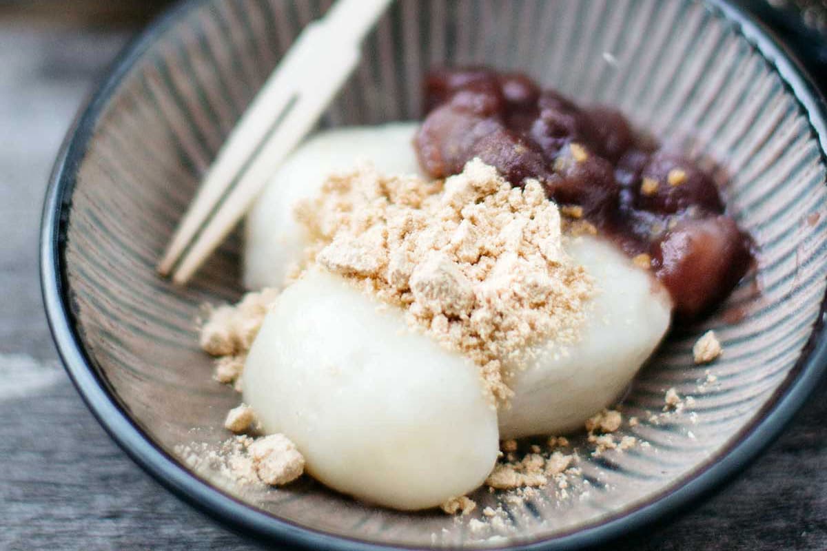 Sweet Mochi With Red Bean Filling Recipe - NYT Cooking