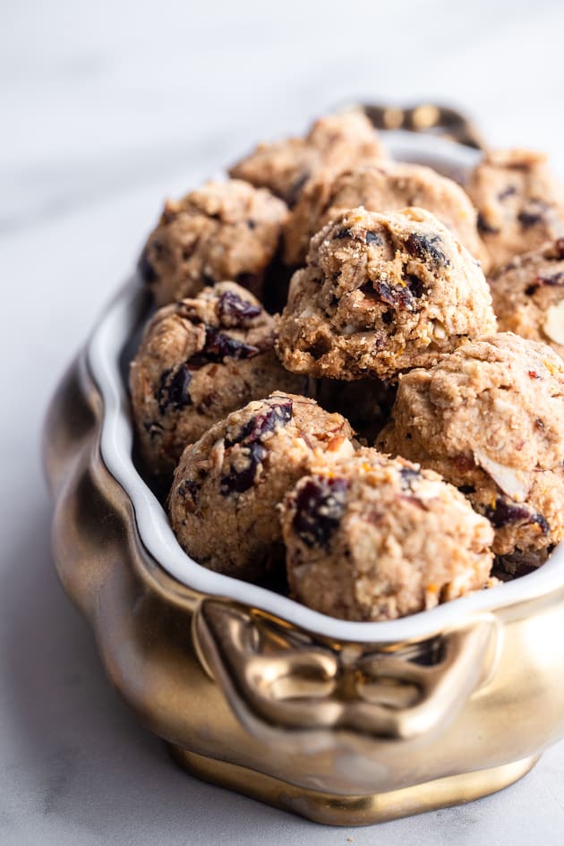 Cardamom Cranberry Clusters Image