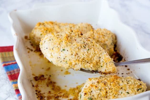 Garlic Baked Chicken Recipe - Food Fanatic