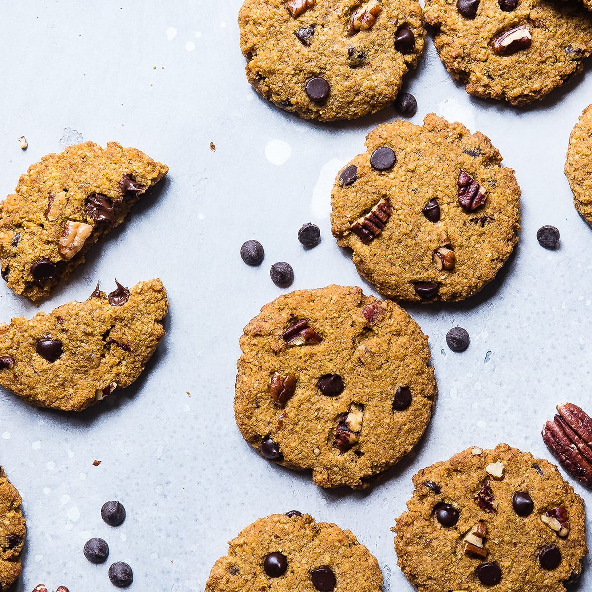 pumpkin chocolate chip cookies keto