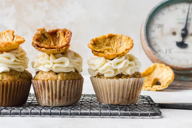 Hummingbird Cupcakes Photo