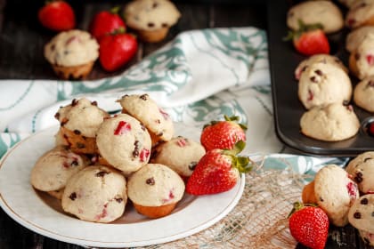 Mini Strawberry Chocolate Chip Muffins