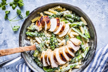 This Easy Chicken Pasta Dish Is Our Favorite Weeknight Dinner