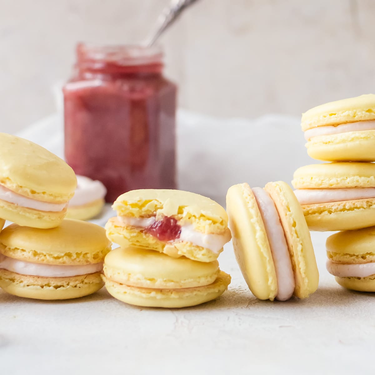 Rhubarb Lemon Macarons Recipe Food Fanatic - macaron roblox