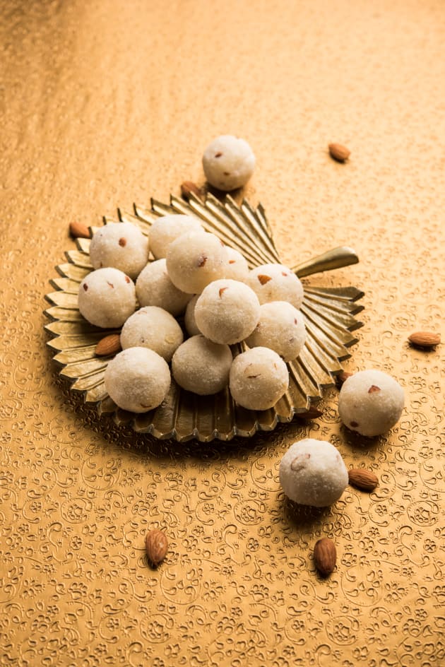 Rava Laddoo Pic