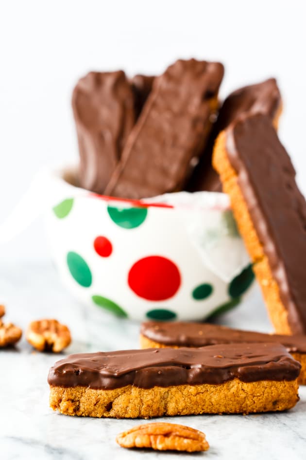 Pecan Chocolate Chip Cookie Dunkers Picture