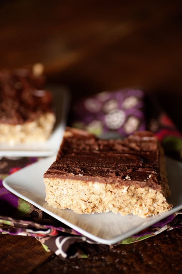 Chocolate Peanut Butter Pretzel Bars Picture