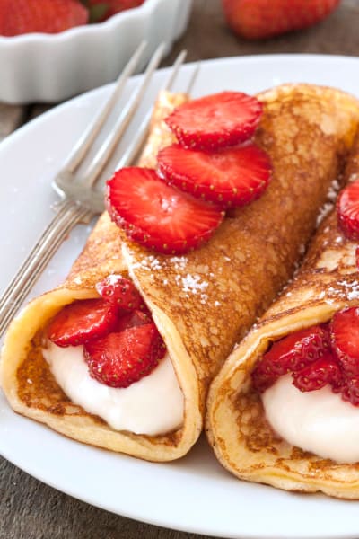 Gluten Free Strawberry Cheesecake Pancakes Recipe - Food Fanatic