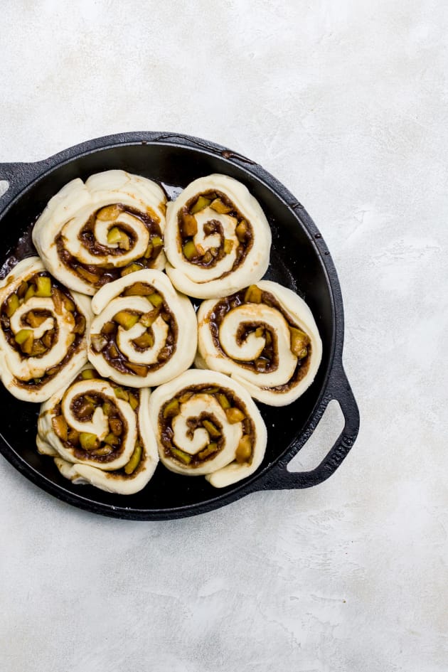File 2 - Apple Cinnamon Rolls